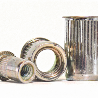 Tuerca Remachable Americana (RIVET NUT / RIVNUT)
